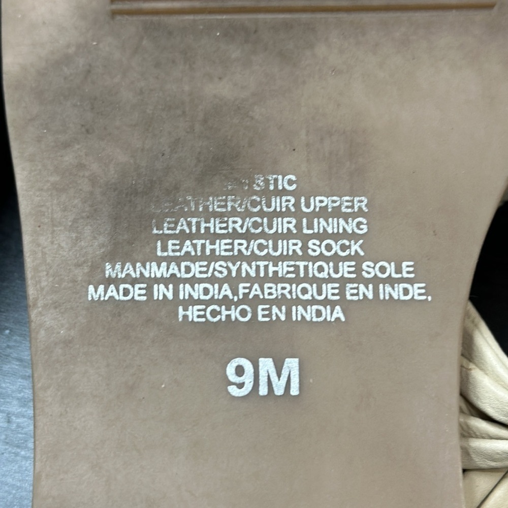 Matisse Anthropologie Mystic Sandals. Cream color. Size 9M. - Picture 4 of 4